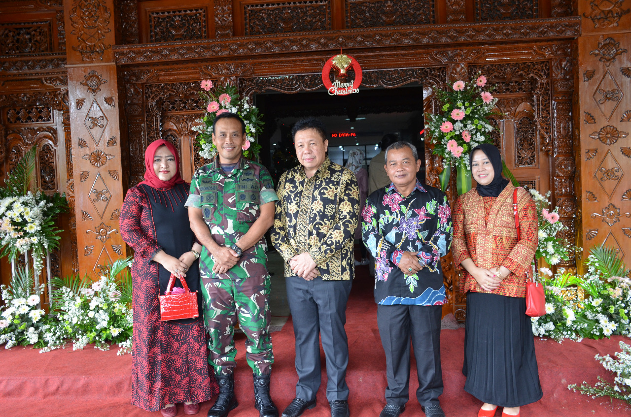 Peringatan Natal 2022, Danrem 073/Makutarama Hadiri Open Hause Dikantor DPRD Salatiga